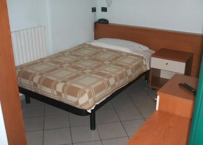 Kristall Otel